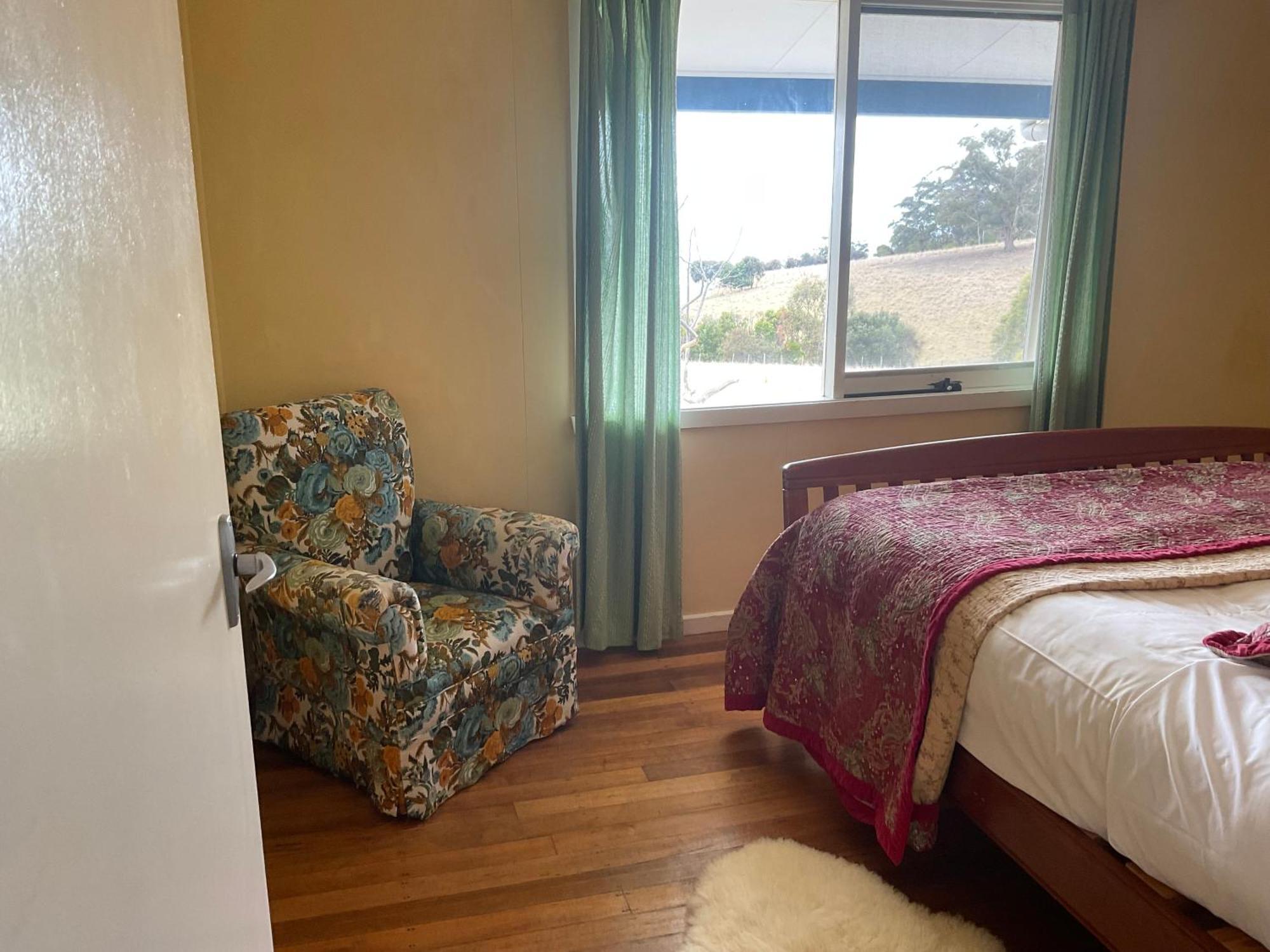 Barnes Bay The Woolshed And Farmhouse Blue, Bruny Island מראה חיצוני תמונה